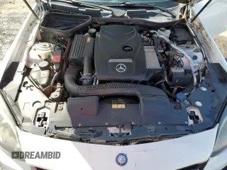 2017 Mercedes-Benz SLC 300 z VIN WDDPK3JA4HF128306, wystawiony jako Copart lot #70157833 z przebiegiem 126 921 mil mil oraz . Historia ofert i sprzedaży dostępna na DreamBid. Obrazek 11.