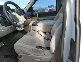 2007 Chevrolet Silverado 1500 LT w/2LT with VIN 2GCEC190171730780, listed as a Copart auction lot 42031455 with Not Provided miles and Salvage Title. Bid and sale history available at carsss.com. Image 7.