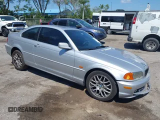2000 BMW 3 Series 323Ci with VIN WBABM3349YJN88416, listed as a IAAI auction lot 42137407 with Not Provided miles and . Bid and sale history available at carsss.com. Image 1.