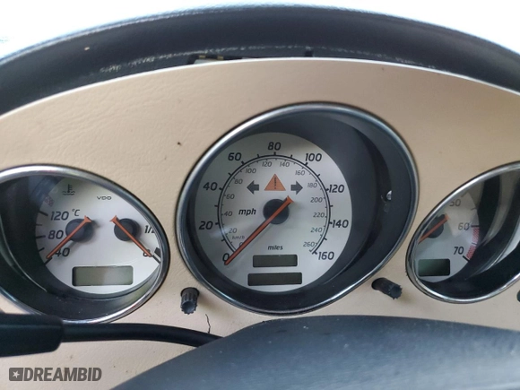 2002 Mercedes-Benz SLK-Class 3.2L with VIN WDBKK65F22F250437, listed as a Copart auction lot 82409184 with 0 mi miles and Non Repairable. Bid and sale history available at carsss.com. Image 9.