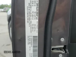 2014 Dodge Charger SXT z VIN 2C3CDXHGXEH261414, wystawiony jako Copart lot #55871705 z przebiegiem 221 000 mil mil oraz Szkoda całkowita • Salvage title. Historia ofert i sprzedaży dostępna na DreamBid. Obrazek 13.