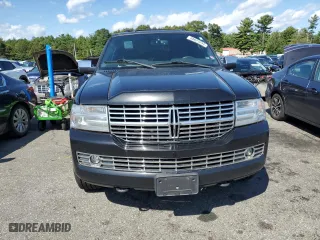 2014 Lincoln Navigator L with VIN 5LMJJ3J59EEL01382, listed as a Copart auction lot 68623034 with 467,845 mi miles and Clean Title. Bid and sale history available at carsss.com. Image 5.