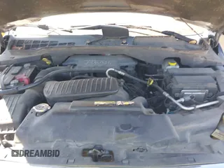 2005 Dodge Durango SLT z VIN 1D4HD48D35F532422, wystawiony jako IAAI lot #42331480 z przebiegiem 199 578 mil mil oraz . Historia ofert i sprzedaży dostępna na DreamBid. Obrazek 10.