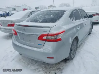 2013 Nissan Sentra SR with VIN 3N1AB7AP0DL609619, listed as a IAAI auction lot 41299588 with 121,661 mi miles. Bid and sale history available at carsss.com. Image 4.