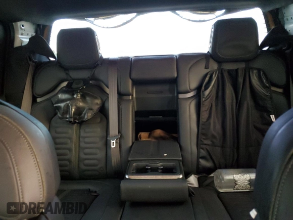 2023 Rivian R1T Adventure z VIN 7FCTGBAA6PN028517, wystawiony jako Copart lot #73712354 z przebiegiem Nie podano mil oraz Nie do naprawy. Historia ofert i sprzedaży dostępna na DreamBid. Obrazek 10.