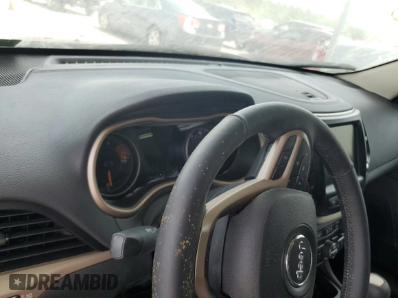 2018 Jeep Cherokee Limited с VIN 1C4PJMDX6JD515492, выставлен на аукционе Copart как лот 53784025 с пробегом Не указан миль и Списание • Salvage title. История ставок и продаж доступна на DreamBid. Изображение 9.