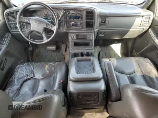 2003 Chevrolet Avalanche z VIN 3GNEK13T53G317159, wystawiony jako Copart lot #54570495 z przebiegiem 23 711 mil mil oraz Nie do naprawy • Non repairable. Historia ofert i sprzedaży dostępna na DreamBid. Obrazek 8.