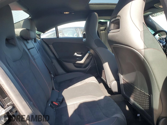 2024 Mercedes-Benz CLA 250 z VIN W1K5J4HB3RN457164, wystawiony jako Copart lot #52184165 z przebiegiem 23 405 mil mil oraz Szkoda całkowita • Salvage title. Historia ofert i sprzedaży dostępna na DreamBid. Obrazek 10.