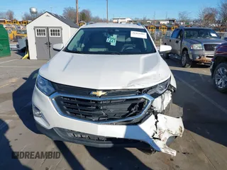 2020 Chevrolet Equinox LT with VIN 3GNAXLEX8LS610434, listed as a IAAI auction lot 41431481 with 101,832 mi miles. Bid and sale history available at carsss.com. Image 13.