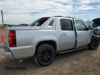 2012 Chevrolet Avalanche LTZ z VIN 3GNTKGE7XCG302229, wystawiony jako Copart lot #56066615 z przebiegiem 312 392 mil mil oraz Szkoda całkowita • Salvage title. Historia ofert i sprzedaży dostępna na DreamBid. Obrazek 3.