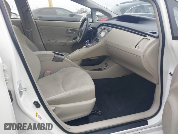2015 Toyota Prius Four with VIN JTDKN3DU5F0410147, listed as a IAAI auction lot 42593422 with 12,537 mi miles and . Bid and sale history available at DreamBid. Image 5.