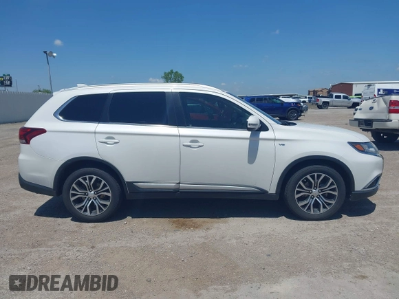 2017 Mitsubishi Outlander GT with VIN JA4JZ4AX1HZ023740, listed as a IAAI auction lot 42052468 with 106,073 mi miles and . Bid and sale history available at DreamBid. Image 13.