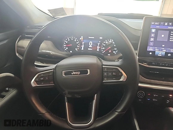2022 Jeep Compass Latitude с VIN 3C4NJDBB9NT205917, выставлен на аукционе IAAI как лот 42621255 с пробегом 15 841 миль миль и . История ставок и продаж доступна на DreamBid. Изображение 19.