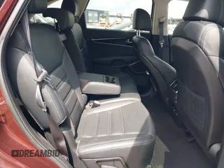 2017 Kia Sorento SXL z VIN 5XYPK4A53HG254253, wystawiony jako IAAI lot #41729210 z przebiegiem 52 119 mil mil oraz . Historia ofert i sprzedaży dostępna na DreamBid. Obrazek 8.