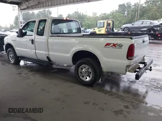 2007 Ford F-250 XL with VIN 1FTSX21P97EB32800, listed as a IAAI auction lot 42744784 with 110,944 mi miles and . Bid and sale history available at DreamBid. Image 3.