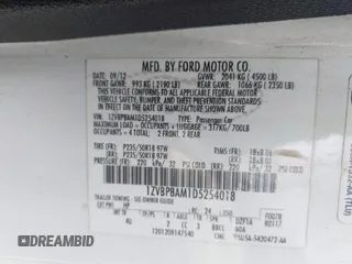 2013 Ford Mustang V6 with VIN 1ZVBP8AM1D5254018, listed as a IAAI auction lot 42738081 with 231,643 mi miles and . Bid and sale history available at DreamBid. Image 9.