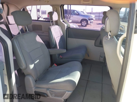 2010 Dodge Grand Caravan SE with VIN 2D4RN4DE8AR402655, listed as a IAAI auction lot 41883296 with 245,961 mi miles and . Bid and sale history available at DreamBid. Image 8.