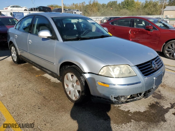 2005 Volkswagen Passat Sedan GLS with VIN WVWAD63B15P051921, listed as a Copart auction lot 75999664 with 167,118 mi miles and Salvage Title. Bid and sale history available at carsss.com. Image 4.