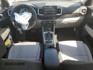 2024 Hyundai Venue Limited z VIN KMHRC8A35RU284006, wystawiony jako Copart lot #54120715 z przebiegiem 33 591 mil mil oraz Szkoda całkowita • Salvage title. Historia ofert i sprzedaży dostępna na DreamBid. Obrazek 8.