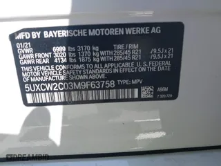 2021 BMW X7 xDrive40i with VIN 5UXCW2C03M9F63758, listed as a IAAI auction lot 41708939 with 57,872 mi miles. Bid and sale history available at carsss.com. Image 9.