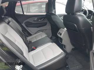 2022 GMC Terrain SLT z VIN 3GKALVEV1NL187387, wystawiony jako IAAI lot #41694909 z przebiegiem 45 852 mil mil oraz . Historia ofert i sprzedaży dostępna na DreamBid. Obrazek 8.