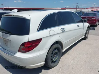 2008 Mercedes-Benz R 3.5L with VIN 4JGCB56E58A064690, listed as a IAAI auction lot 42522618 with 186,147 mi miles and . Bid and sale history available at DreamBid. Image 4.