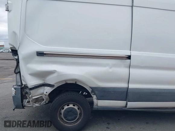 2017 Ford Transit с VIN 1FTYR2CM9HKA88064, выставлен на аукционе IAAI как лот 42194542 с пробегом 103 225 миль миль и . История ставок и продаж доступна на DreamBid. Изображение 6.