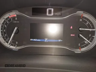 2017 Honda Pilot Touring with VIN 5FNYF6H99HB105446, listed as a IAAI auction lot 41283368 with 91,452 mi miles and . Bid and sale history available at DreamBid. Image 7.