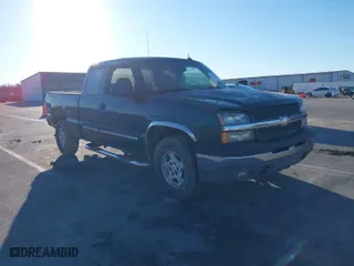 2003 Chevrolet Silverado 1500 LS with VIN 1GCEK19T33E149268, listed as a IAAI auction lot 41592845 with 234,575 mi miles. Bid and sale history available at carsss.com. Image 1.