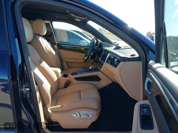2020 Porsche Macan с VIN WP1AA2A54LLB05715, выставлен на аукционе IAAI как лот 41239641 с пробегом 59 453 миль миль и . История ставок и продаж доступна на DreamBid. Изображение 5.