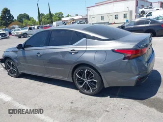 2024 Nissan Altima SR with VIN 1N4BL4CV6RN377307, listed as a IAAI auction lot 42229384 with 8,117 mi miles and . Bid and sale history available at DreamBid. Image 15.