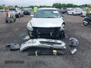 2010 Nissan Altima S z VIN 1N4AL2AP3AN491564, wystawiony jako IAAI lot #42096945 z przebiegiem 205 065 mil mil oraz . Historia ofert i sprzedaży dostępna na DreamBid. Obrazek 12.