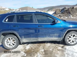 2018 Jeep Cherokee Latitude Plus with VIN 1C4PJMLX0JD529969, listed as a IAAI auction lot 41412343 with 98,506 mi miles. Bid and sale history available at carsss.com. Image 13.