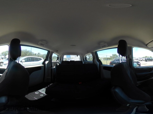 2016 Dodge Grand Caravan SE with VIN 2C4RDGBG9GR385847, listed as a IAAI auction lot 42042755 with 32,613 mi miles and . Bid and sale history available at DreamBid. Image 19.