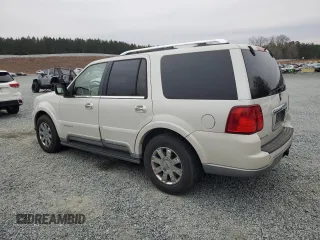 2004 Lincoln Navigator Luxury with VIN 5LMFU27R44LJ38698, listed as a Copart auction lot 44037895 with 155,078 mi miles and Salvage Title. Bid and sale history available at carsss.com. Image 2.