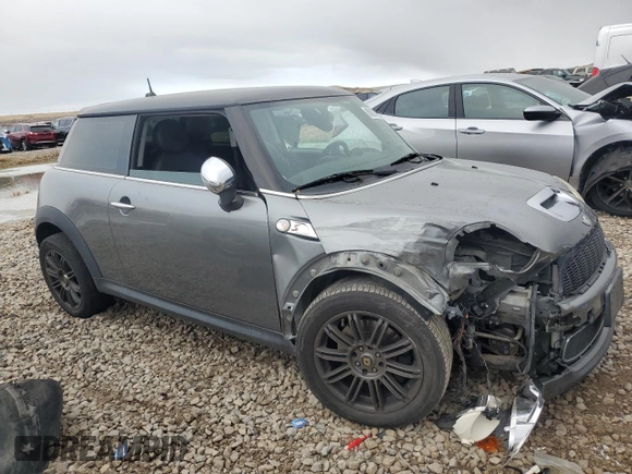 2008 MINI Hardtop S z VIN WMWMF73558TT89922, wystawiony jako Copart lot #88080275 z przebiegiem Nie podano mil oraz Szkoda całkowita • Salvage title. Historia ofert i sprzedaży dostępna na DreamBid. Obrazek 4.