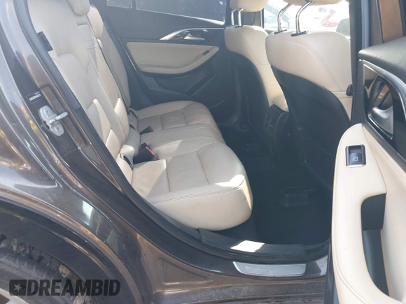 2017 Infiniti QX30 Premium z VIN SJKCH5CP4HA023330, wystawiony jako IAAI lot #42407253 z przebiegiem 132 317 mil mil oraz . Historia ofert i sprzedaży dostępna na DreamBid. Obrazek 8.