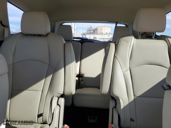 2020 Buick Enclave Essence with VIN 5GAERBKW7LJ301096, listed as a Copart auction lot 83371844 with 32,538 mi miles and Salvage Title. Bid and sale history available at carsss.com. Image 10.