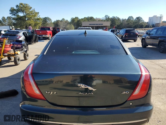 2016 Jaguar XJ Portfolio with VIN SAJWA2G71G8V94388, listed as a Copart auction lot 88039335 with Not provided miles and Clean title. Bid and sale history available at DreamBid. Image 6.