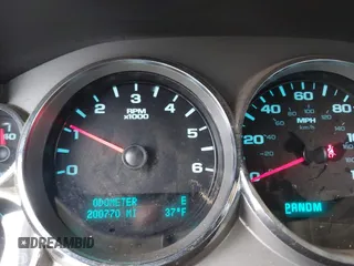 2011 Chevrolet Silverado 1500 LT with VIN 3GCPCSE09BG381453, listed as a IAAI auction lot 41556513 with 200,770 mi miles and . Bid and sale history available at DreamBid. Image 7.
