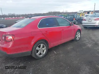 2008 Volkswagen Jetta Sedan SE with VIN 3VWRM71K68M073447, listed as a IAAI auction lot 41440847 with 1 mi miles. Bid and sale history available at carsss.com. Image 4.
