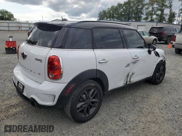 2013 MINI Countryman S with VIN WMWZC3C57DWP23397, listed as a Copart auction lot 61419665 with 139,838 mi miles and Salvage title. Bid and sale history available at DreamBid. Image 3.