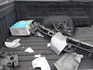 2015 Toyota Tundra 4WD Truck SR with VIN 5TFUW5F10FX489707, listed as a IAAI auction lot 41633440 with 106,855 mi miles. Bid and sale history available at carsss.com. Image 12.