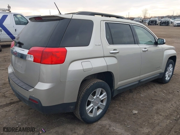 2013 GMC Terrain SLE with VIN 2GKALSEK0D6335343, listed as a IAAI auction lot 41834892 with 129,309 mi miles. Bid and sale history available at carsss.com. Image 4.