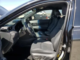 2024 Toyota Venza LE with VIN JTEAAAAH8RJ167060, listed as a Copart auction lot 73685744 with 7,957 mi miles and Salvage Title. Bid and sale history available at carsss.com. Image 7.