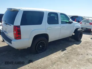 2009 Chevrolet Tahoe 1LT z VIN 1GNFK23049R106012, wystawiony jako IAAI lot #41695274 z przebiegiem 212 989 mil mil oraz . Historia ofert i sprzedaży dostępna na DreamBid. Obrazek 4.