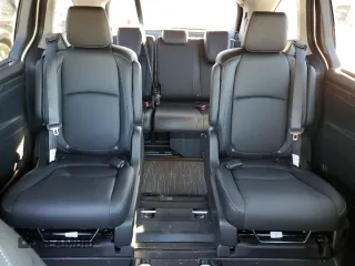 2024 Honda Odyssey EX-L with VIN 5FNRL6H69RB070816, listed as a Copart auction lot 45278975 with 4,491 mi miles and Salvage Title. Bid and sale history available at DreamBid. Image 10.