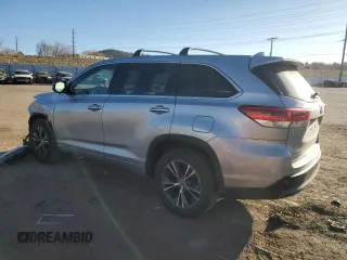 2017 Toyota Highlander LE z VIN 5TDZZRFH5HS195603, wystawiony jako Copart lot #50264785 z przebiegiem 165 116 mil mil oraz Szkoda całkowita • Salvage title. Historia ofert i sprzedaży dostępna na DreamBid. Obrazek 2.