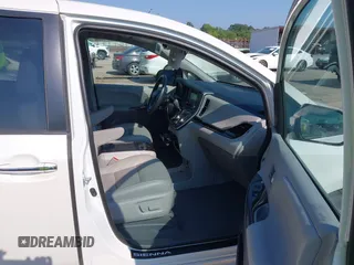 2020 Toyota Sienna XLE Auto Access Seat with VIN 5TDYZ3DC5LS048304, listed as a IAAI auction lot 42658852 with 53,797 mi miles and . Bid and sale history available at DreamBid. Image 5.