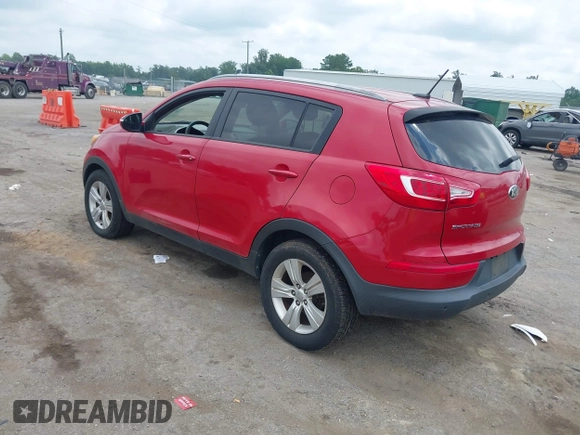 2013 Kia Sportage LX z VIN KNDPB3A20D7380934, wystawiony jako IAAI lot #42764553 z przebiegiem 203 688 mil mil oraz . Historia ofert i sprzedaży dostępna na DreamBid. Obrazek 3.
